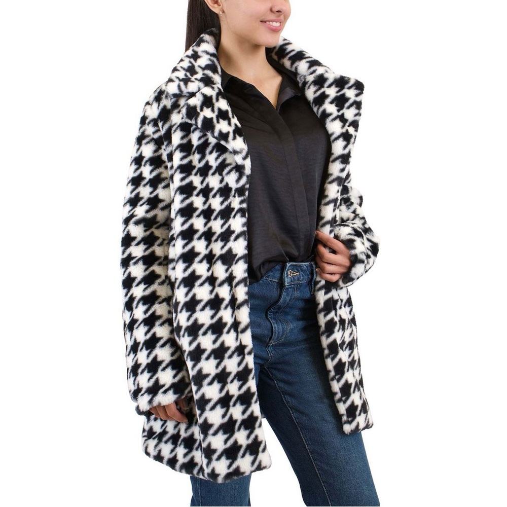CoffeeShop Faux Fur Walker Coat in Black and White Houndstooth Plaid - Picture 7 of 7